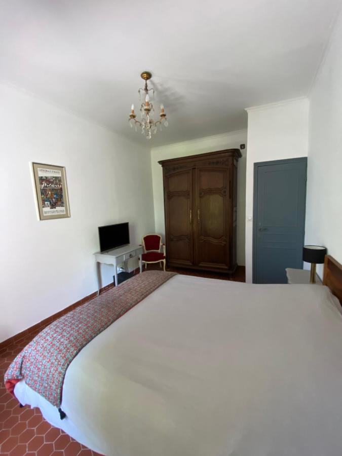 Chambre Privee Chez L'Habitant カルパントラ エクステリア 写真